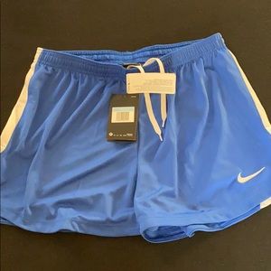 NEW WOMENS NIKE BLUE DRI-FIT SHORTS MEDIUM
